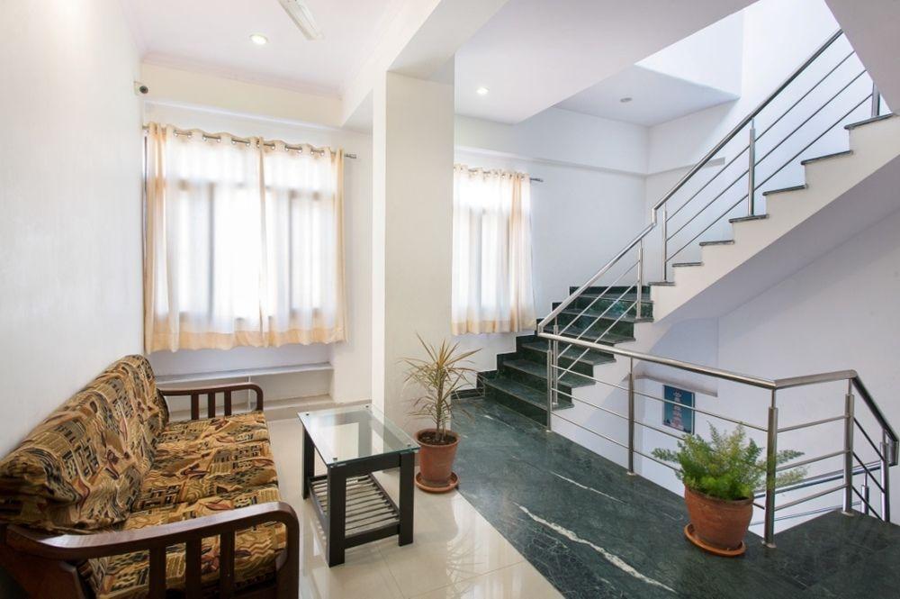 Citrus Hotel Bhiwadi Exteriör bild