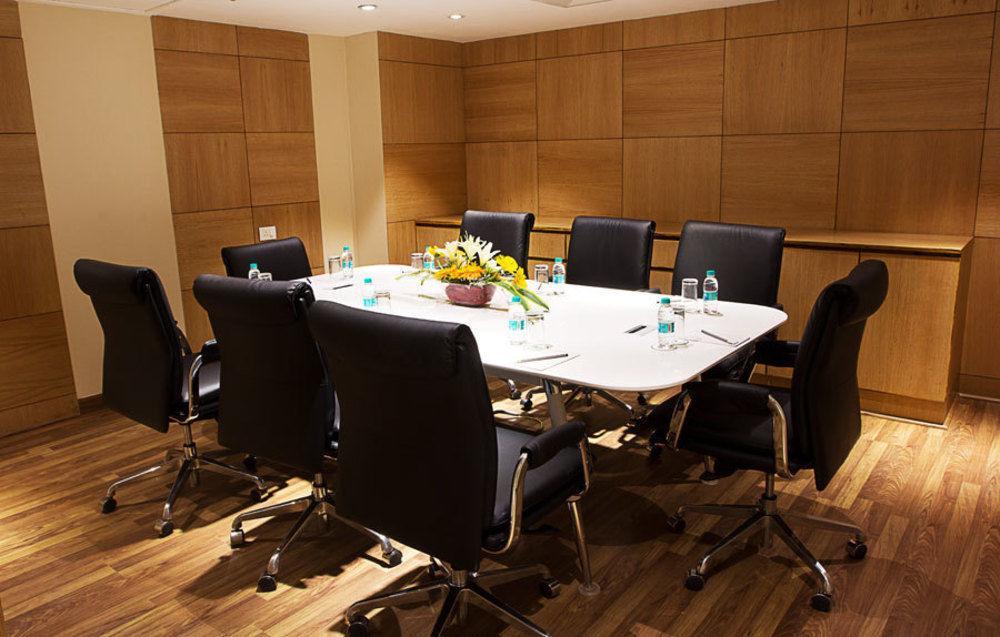 Citrus Hotel Bhiwadi Exteriör bild